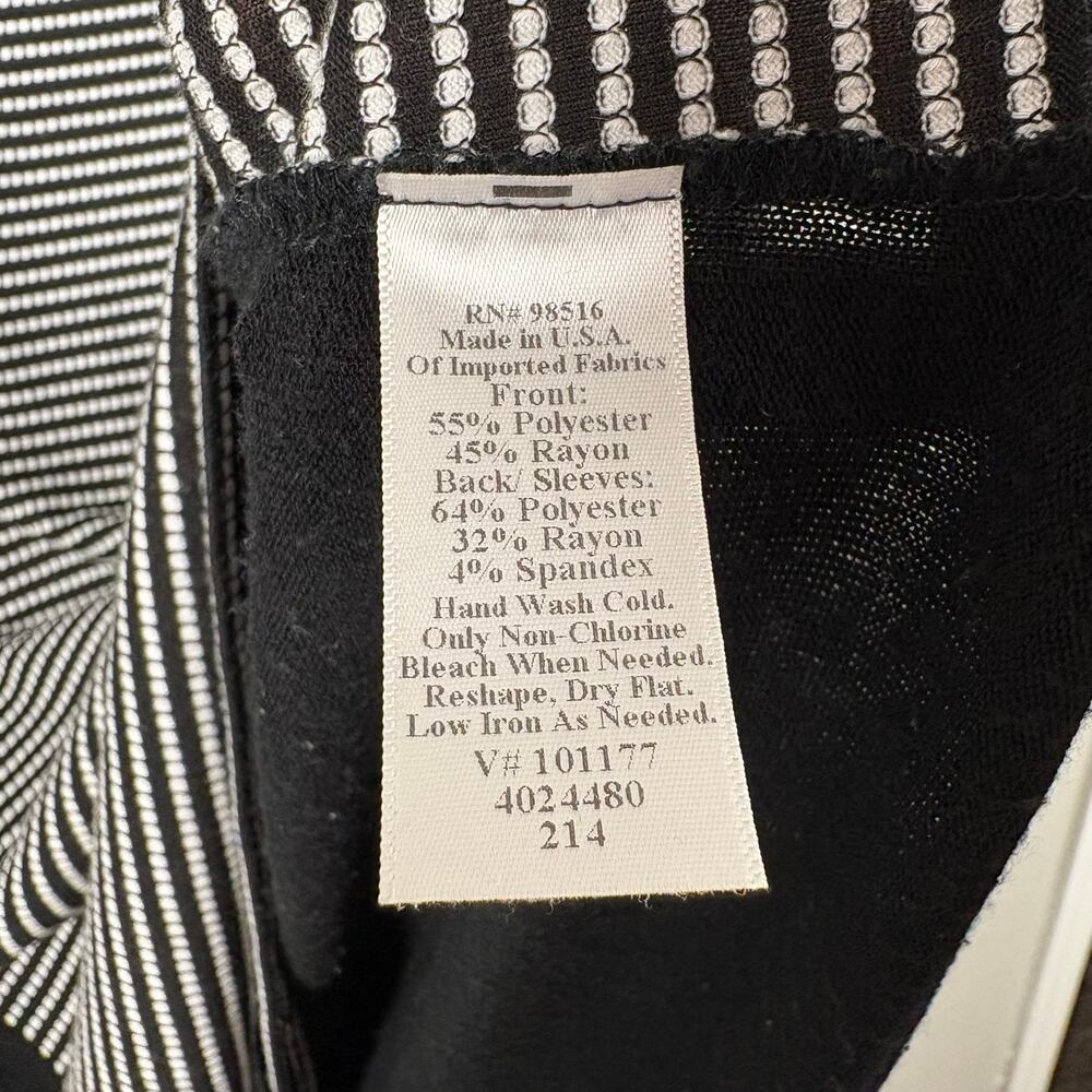 Coldwater Creek Size M 10-12 Black White Striped Short Sleeve Shirt Top Blouse - Picture 4 of 4